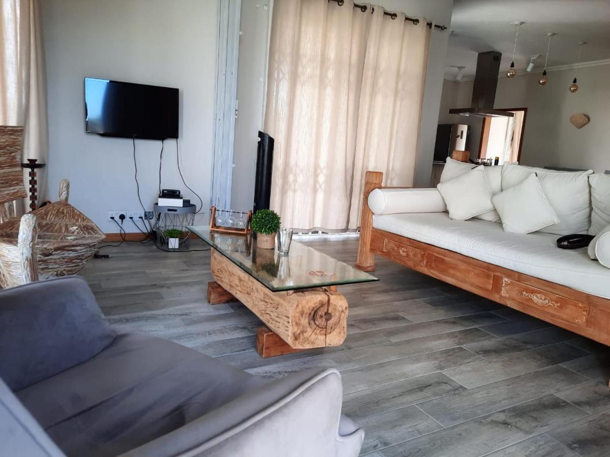 Ohana Retreat Villa مونت تْشويْسي المظهر الخارجي الصورة